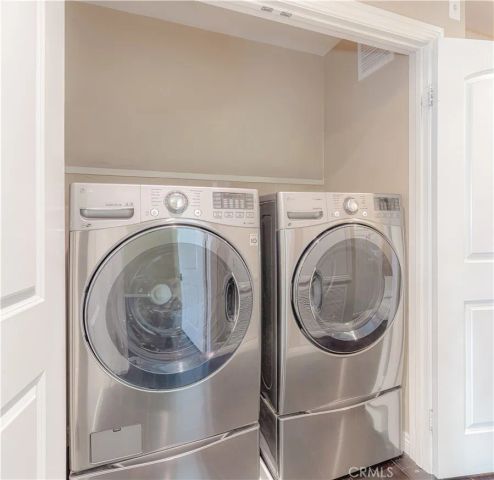 672 E Valencia 108, Anaheim, CA 92805