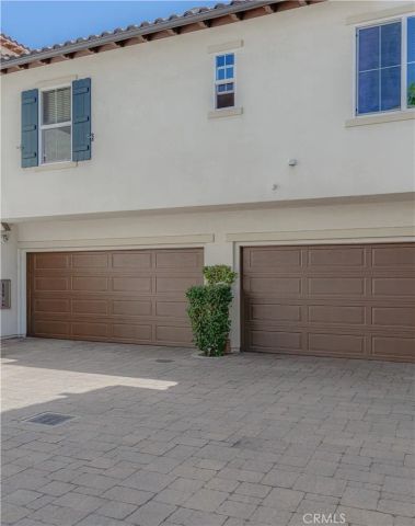 672 E Valencia 108, Anaheim, CA 92805
