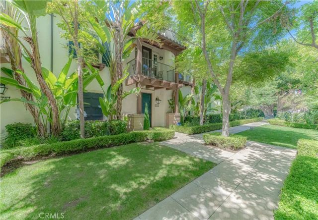 672 E Valencia 108, Anaheim, CA 92805