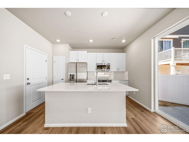 3425 Streamwood Dr, Johnstown, CO 80534