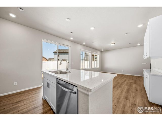 3425 Streamwood Dr, Johnstown, CO 80534