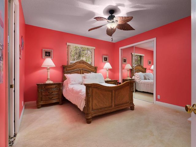 8444 Ironhorse Court, West Palm Beach, FL 33412