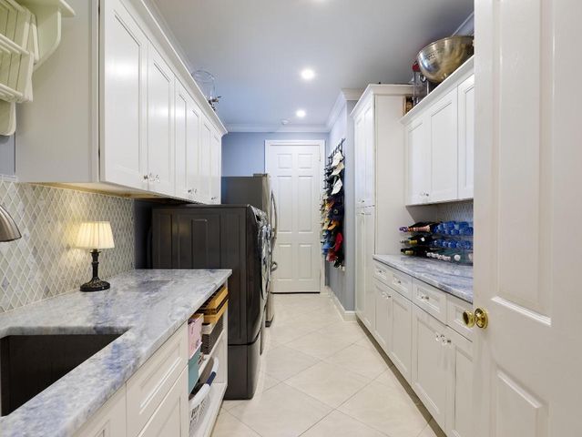 8444 Ironhorse Court, West Palm Beach, FL 33412