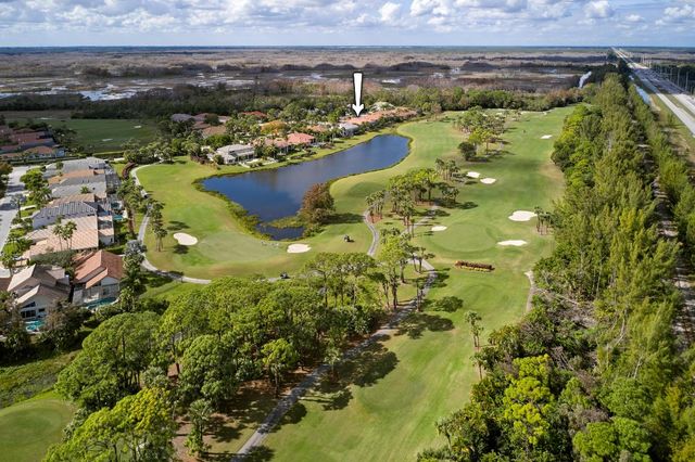 8444 Ironhorse Court, West Palm Beach, FL 33412