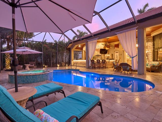 8444 Ironhorse Court, West Palm Beach, FL 33412