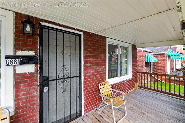 6881 Brace Street, Detroit, MI 48228