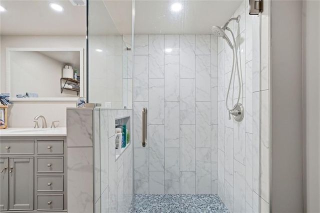 285 Hidden Branches Trail, Canton, GA 30115
