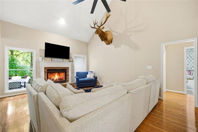 285 Hidden Branches Trail, Canton, GA 30115