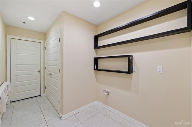 4914 Mission Street, Edinburg, TX 78542