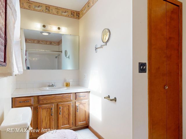 1415 W North Union Road, Auburn, MI 48611