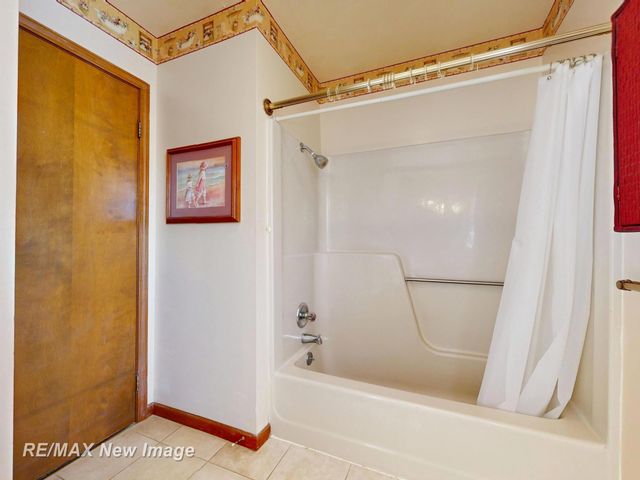 1415 W North Union Road, Auburn, MI 48611