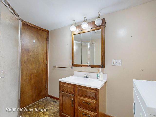 1415 W North Union Road, Auburn, MI 48611