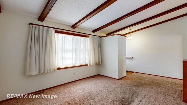 1415 W North Union Road, Auburn, MI 48611