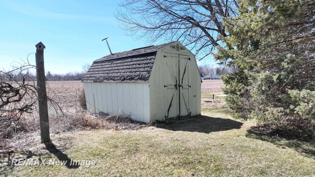 1415 W North Union Road, Auburn, MI 48611