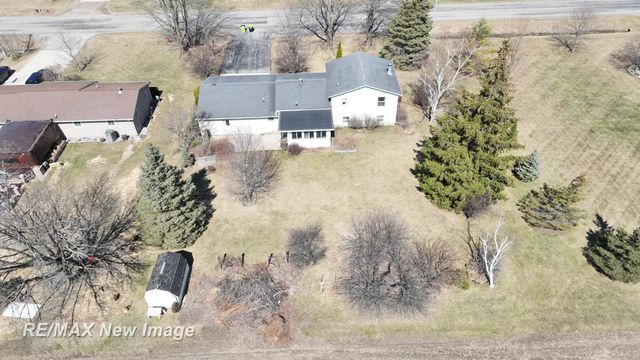 1415 W North Union Road, Auburn, MI 48611