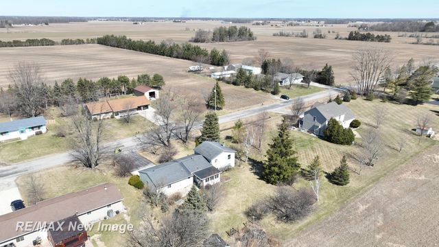 1415 W North Union Road, Auburn, MI 48611