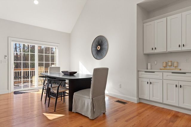 44 Methuen Road, Dracut, MA 01826