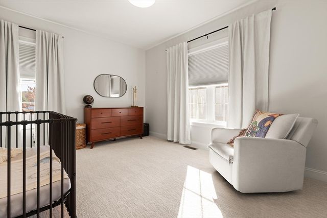 44 Methuen Road, Dracut, MA 01826