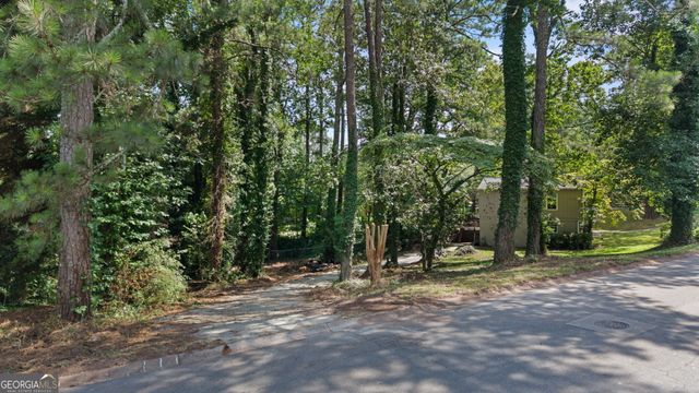1490 Dewberry Trail, Marietta, GA 30062