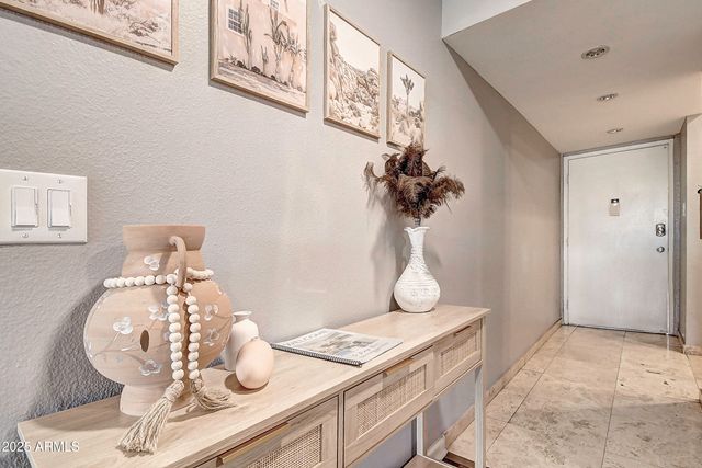 7625 E CAMELBACK Road B203, Scottsdale, AZ 85251