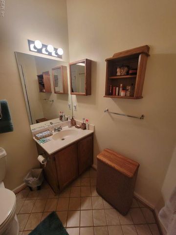 100 Crescent CT, Yorktown, VA 23693