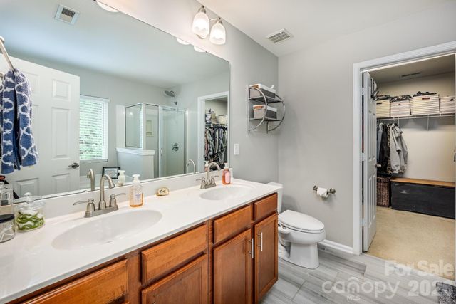 2911 Glazer Valley Court, Charlotte, NC 28214