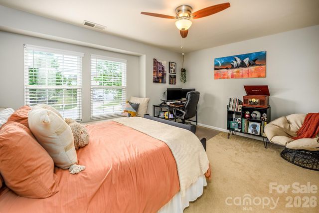 2911 Glazer Valley Court, Charlotte, NC 28214