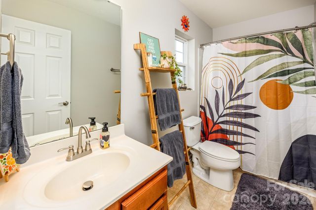 2911 Glazer Valley Court, Charlotte, NC 28214