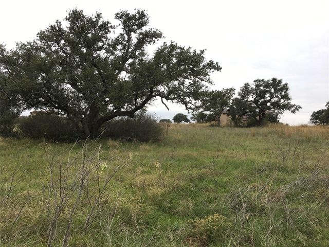 501 Passionflower DR, Horseshoe Bay, TX 78657