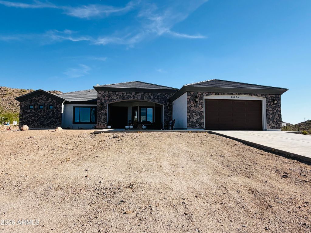 13664 S 189TH Avenue, Buckeye, AZ 85326 — exterior