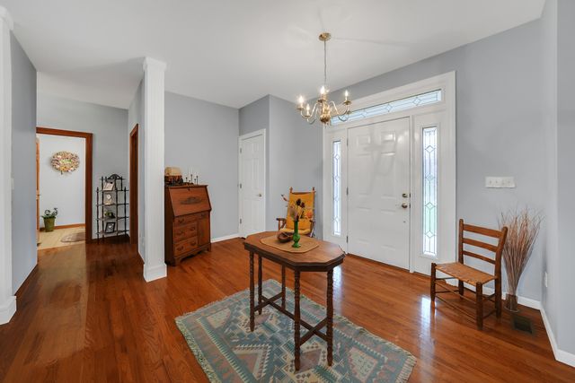 5216 EDINBURGH WAYE, Jefferson City, MO 65101