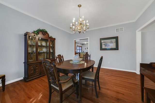 5216 EDINBURGH WAYE, Jefferson City, MO 65101