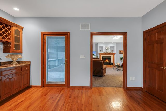 5216 EDINBURGH WAYE, Jefferson City, MO 65101