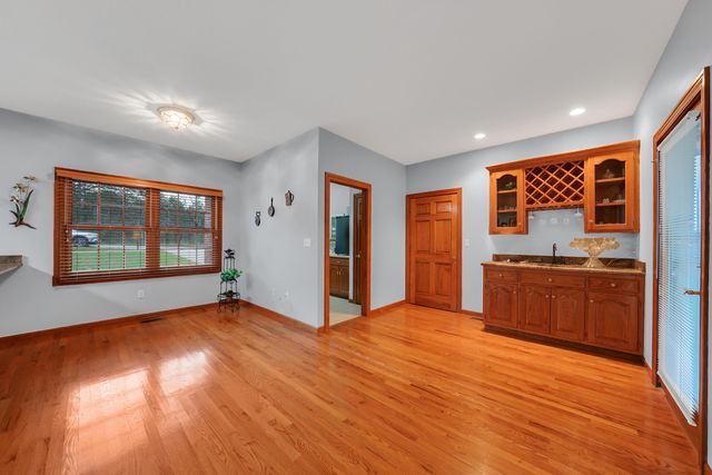 5216 EDINBURGH WAYE, Jefferson City, MO 65101