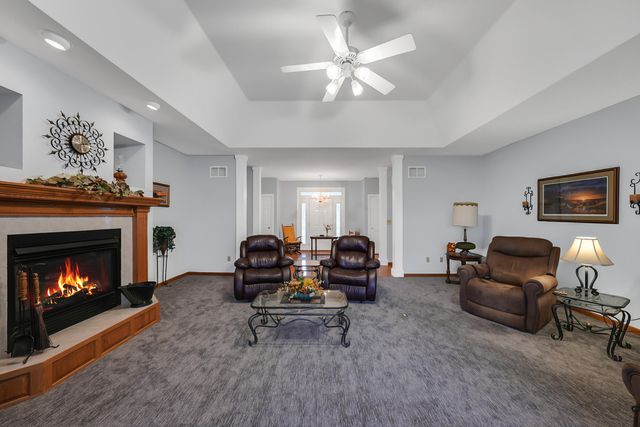 5216 EDINBURGH WAYE, Jefferson City, MO 65101