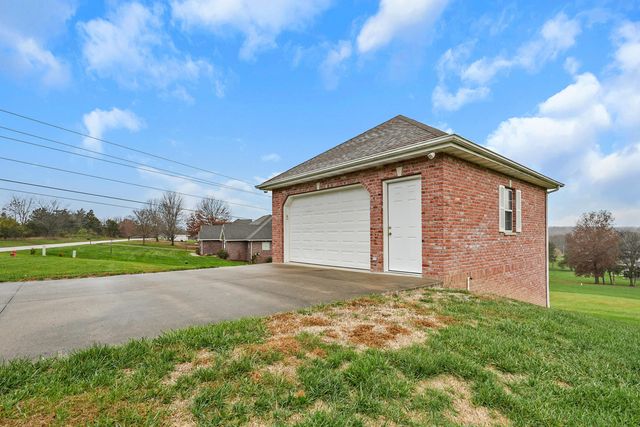 5216 EDINBURGH WAYE, Jefferson City, MO 65101