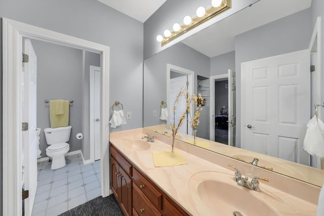 5216 EDINBURGH WAYE, Jefferson City, MO 65101