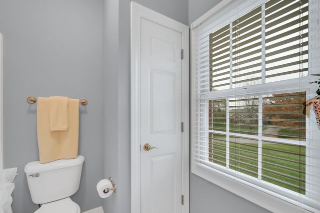 5216 EDINBURGH WAYE, Jefferson City, MO 65101