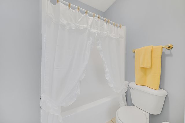 5216 EDINBURGH WAYE, Jefferson City, MO 65101