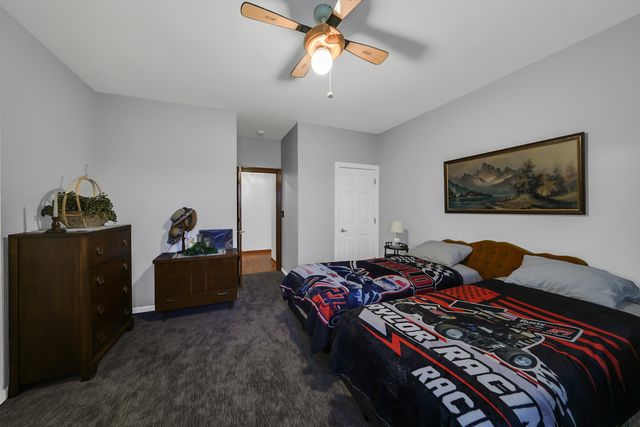 5216 EDINBURGH WAYE, Jefferson City, MO 65101