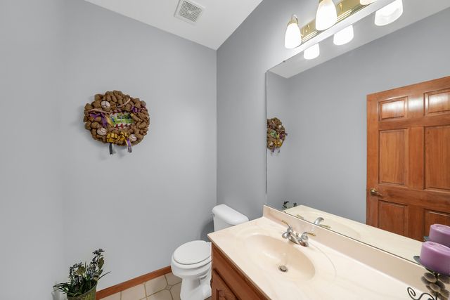 5216 EDINBURGH WAYE, Jefferson City, MO 65101