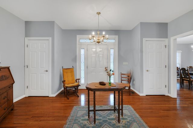 5216 EDINBURGH WAYE, Jefferson City, MO 65101