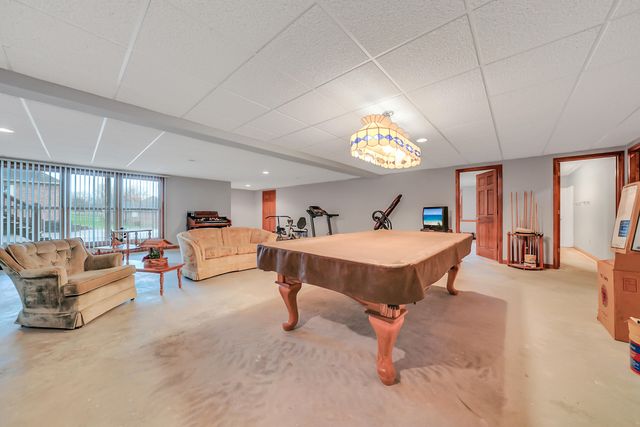 5216 EDINBURGH WAYE, Jefferson City, MO 65101