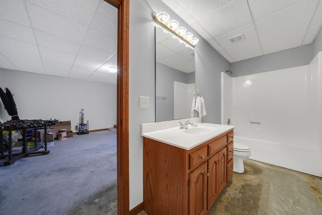 5216 EDINBURGH WAYE, Jefferson City, MO 65101