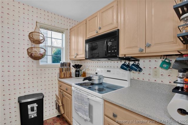 250 Waterdown Drive 4, Fayetteville, NC 28314