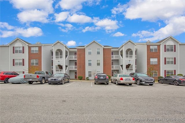 250 Waterdown Drive 4, Fayetteville, NC 28314