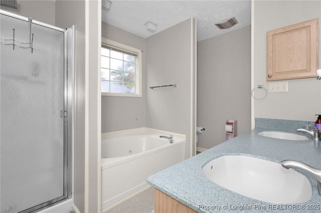 250 Waterdown Drive 4, Fayetteville, NC 28314