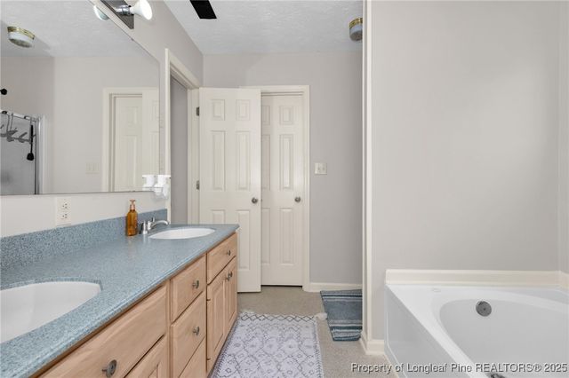 250 Waterdown Drive 4, Fayetteville, NC 28314