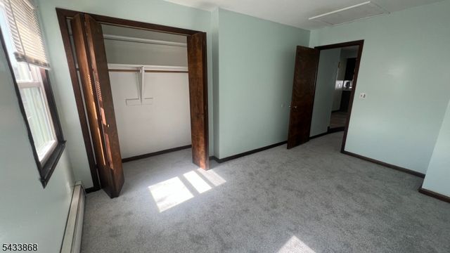281 Main St, East Rutherford Boro, NJ 07073