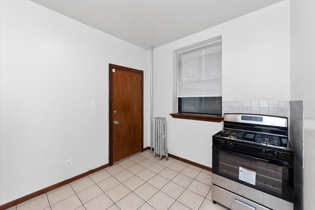 6216 S Dorchester Avenue 4W, Chicago, IL 60637